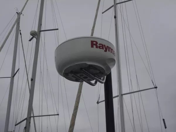 Pin on Sailing Luxury sailing yachts, Sailing dinghy, Old sailing ships