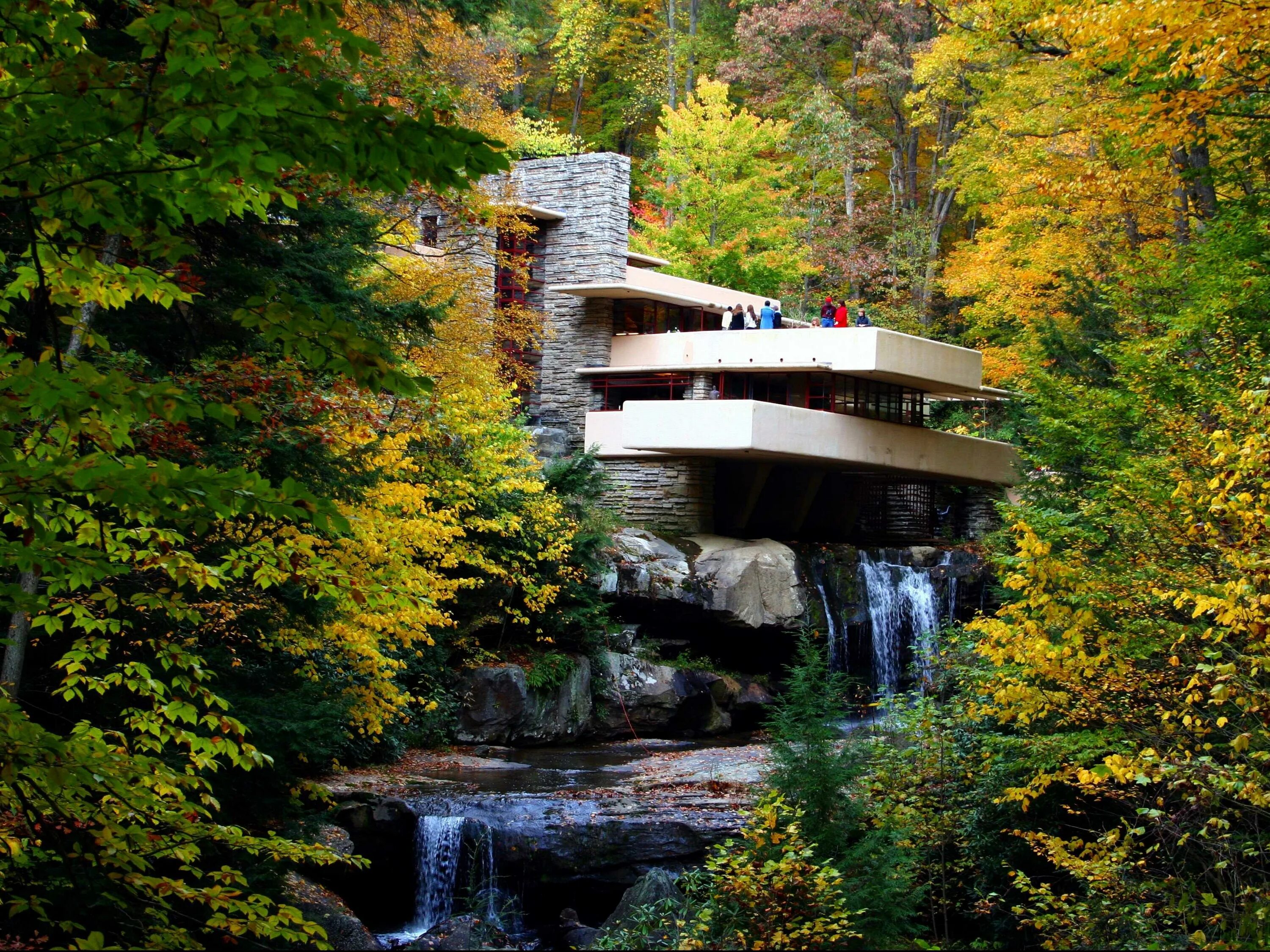 Дом фрэнка ллойда. Фрэнк Ллойд Райт органическая архитектура. Fallingwater Фрэнк Ллойд Райт. Ллойд Райт дом над водопадом. Фрэнк Ллойд Райт Frank Lloyd Wright дом над водопадом.