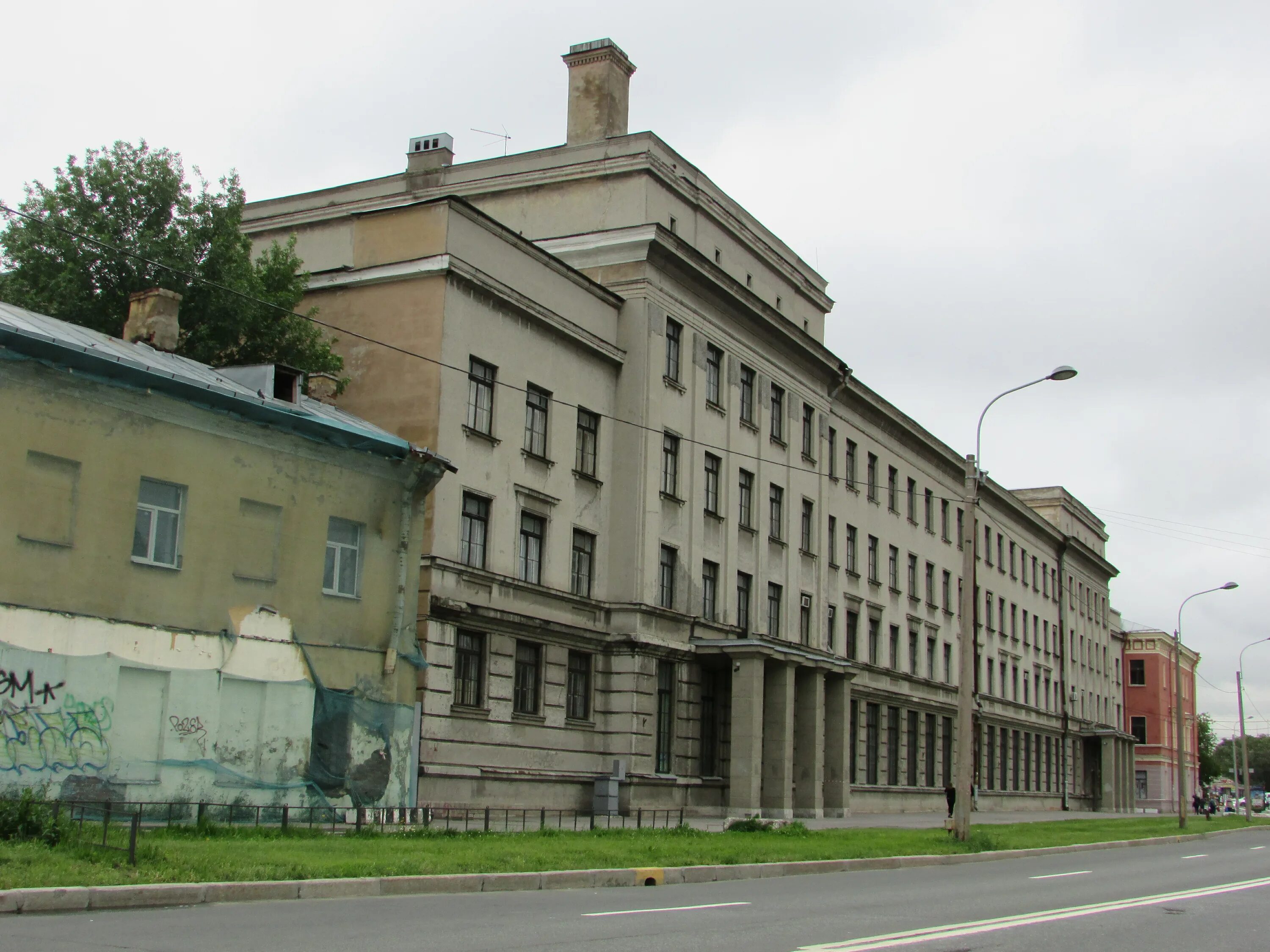 Введенская городская клиническая больница санкт петербург. Ул введенский канал д.6 санкт-петербург. введенский канал 6.