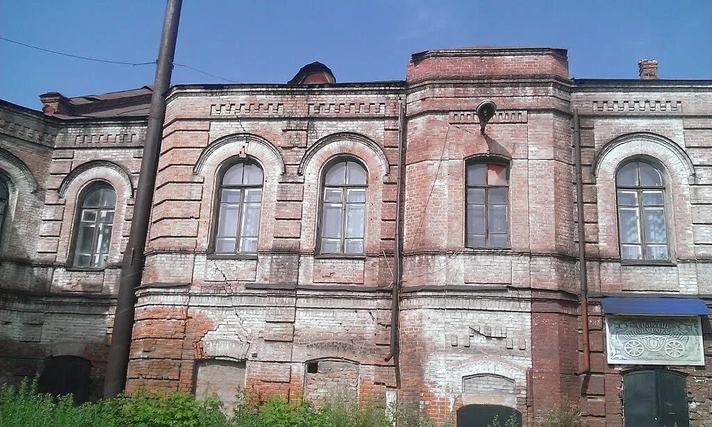 Камень на Оби Винокуровский дом. Дом купца Винокурова в городе камень-на-Оби. Винокуров дом камень на Оби. Камень-на-Оби Алтайский край. Погода в камне на оби алтайского края