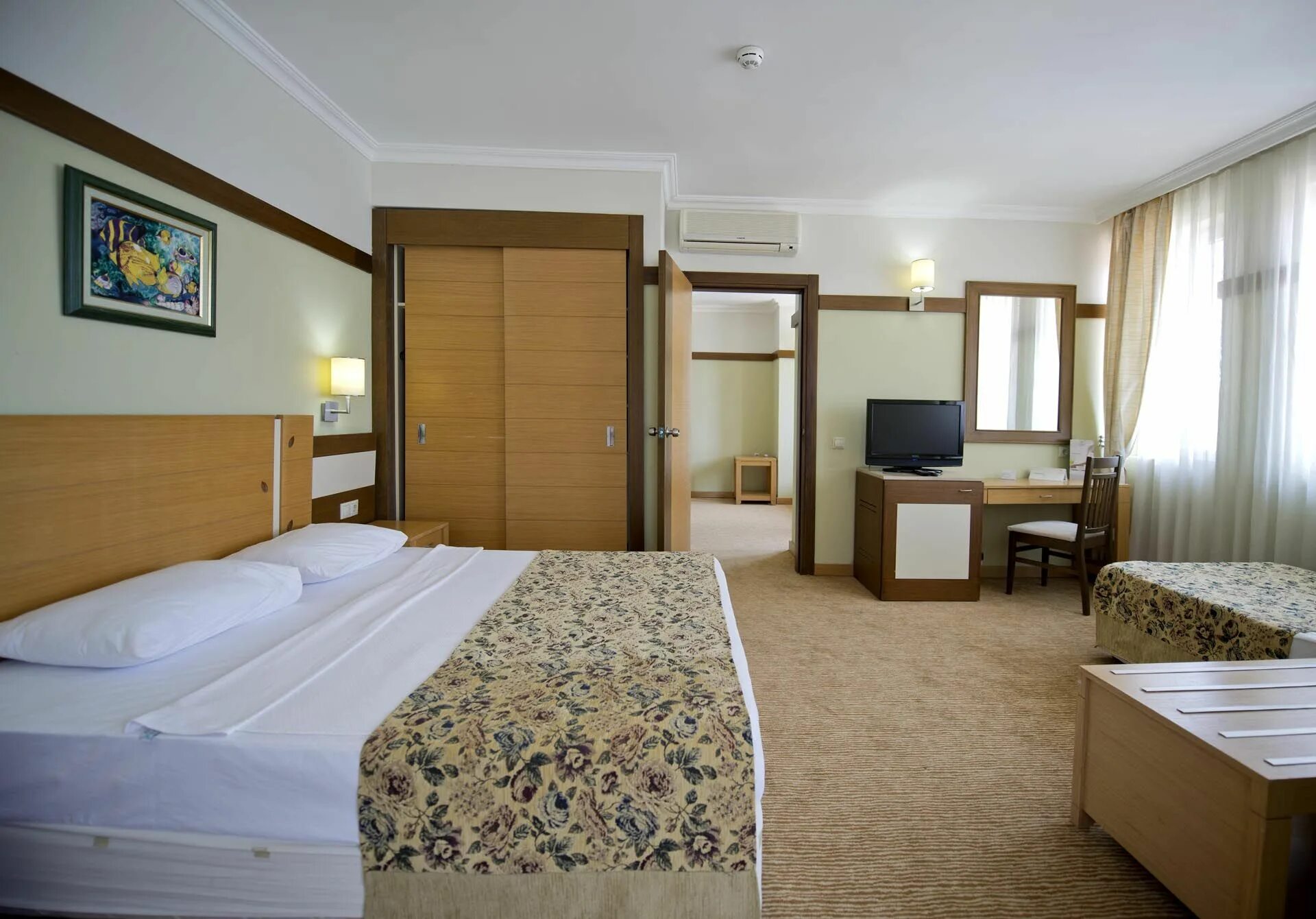 Armas gul beach hotel турция. Отель Armas Gul Beach 5. Armas Gul Beach 5 Кемер. Армас Гюль Бич отель Кемер 5. Armas Gul Beach 4 Турция Кемер.