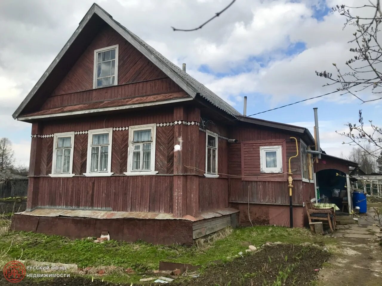 Дом в мга ворлд. Дачи во мге ленинградской области. Дачи во мге ленинградской области. Поселок мга ленинградской области. Снт келколово 1 кировский район.