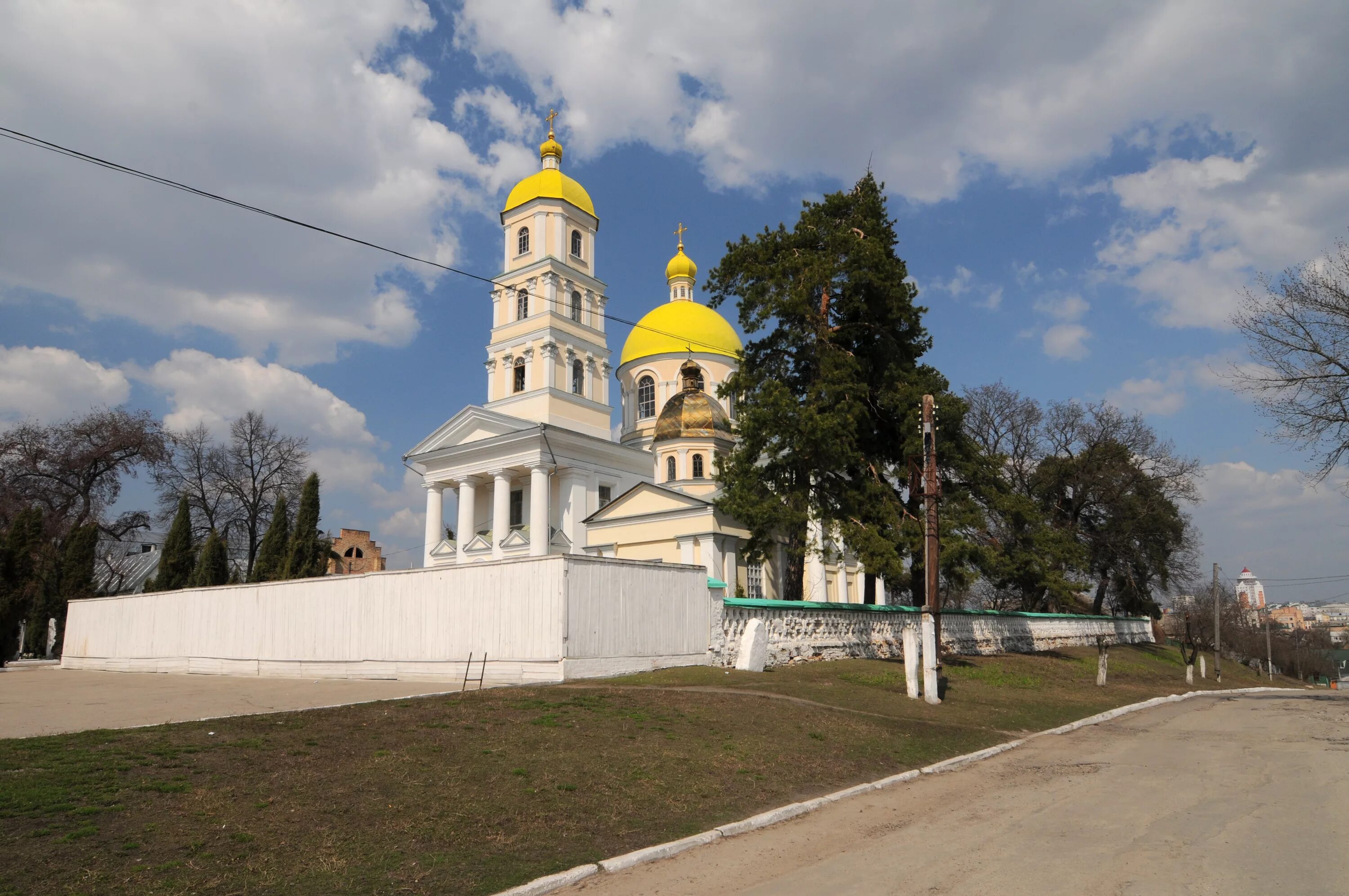 Белая це. Город белая Церковь Украина. Г белая Церковь Киевская область. Белая Церковь Марии Магдалины. Белая Церковь Киев.