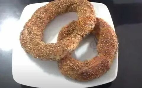 Симит с кунжутом