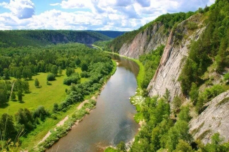 Река белая уса. Моя рек бел. Исток реки белая. Моя рек бел. Река белая фото.