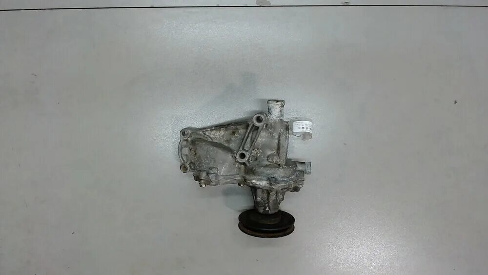 Ауди а4 тандемный насос. Водяная помпа ауди а6 с5. Помпа audi a4 b5. 6. Корпус помпы ауди а4.