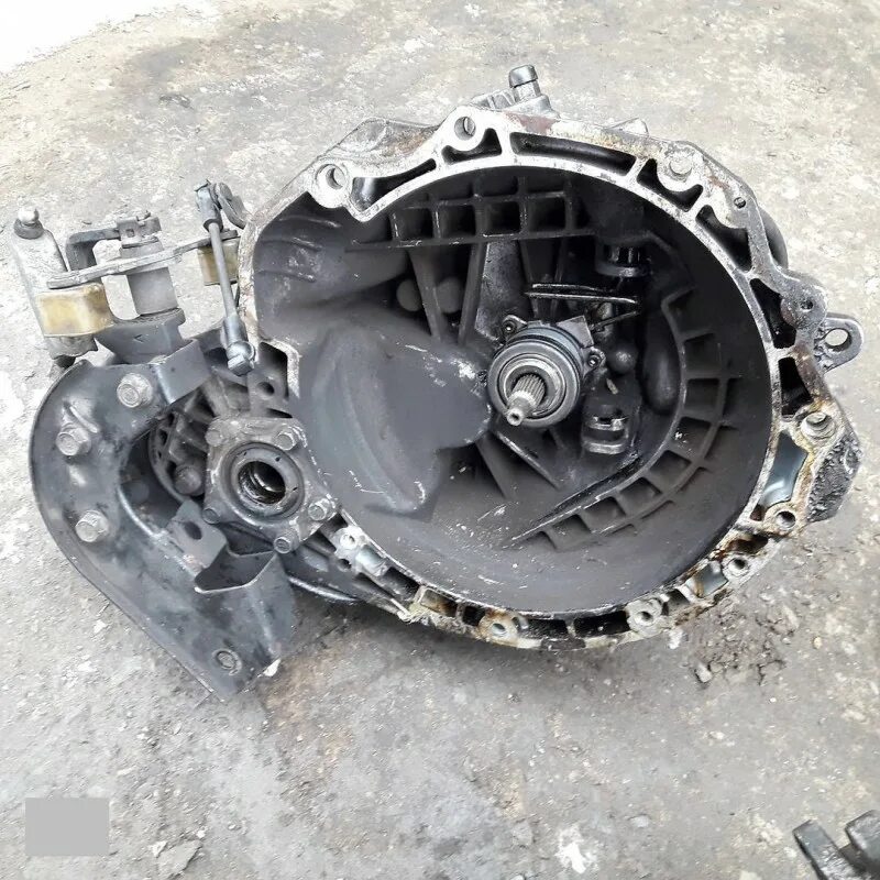 Шевроле лачетти коробка передач механика. Коробка передач шевроле лачетти 1. Коробка шевроле лачетти 1. Мкпп лачетти 1. Коробка передач шевроле лачетти 1.