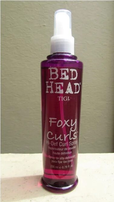 Foxy curl. Bed head by Tigi Foxy Curls. Tigi Bed head Foxy Curls пробник. Жидкий лак Тиджи. Тиджи Фокси Керлс.