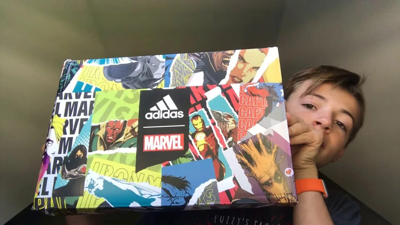 1 issue found. Don issue 2 коробка. коробка adidas marvel. don issue 1. мужик в коробке игра.