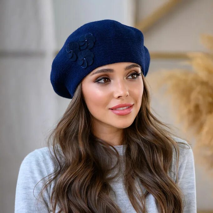 Берет canoe. Беретки для женщин. Беретка для женщин. Беретка для женщин. Шляпа tonak.