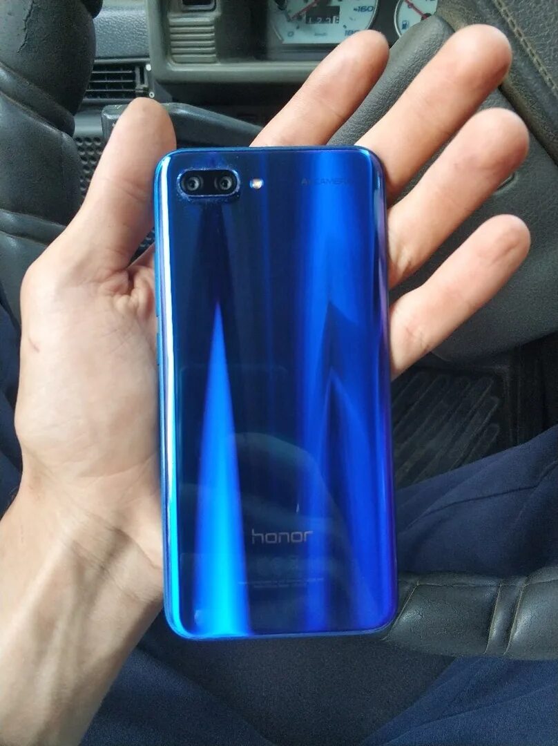 Honor 20 honor 10. Хонор 20 i 128 ГБ. Хонор 10 128гб. Honor 10 64 ГБ. Хонор 9 128гб.