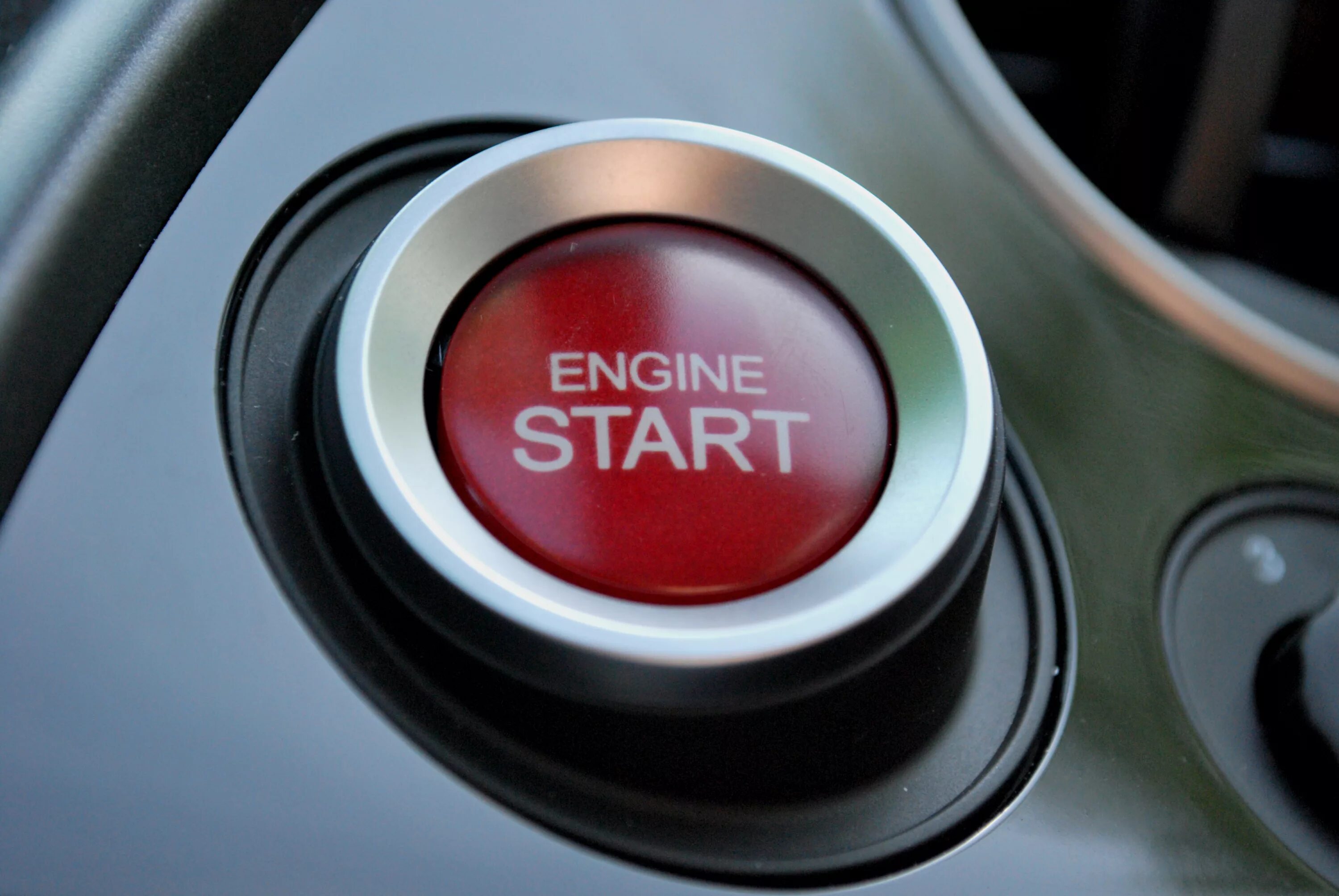The end we start from 2025. Кнопка start engine. кнопка старт 2025. кнопка на старт креатив. красная кнопка старт.