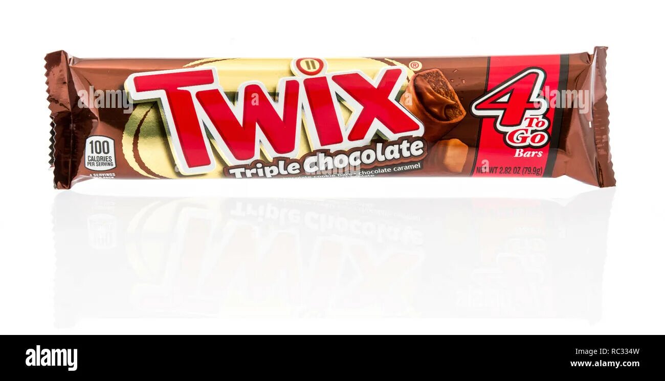 Кот твикс в каком вагоне ехал. Twix triple chocolate. twix triple. vanilla twix. ванилла твикс.