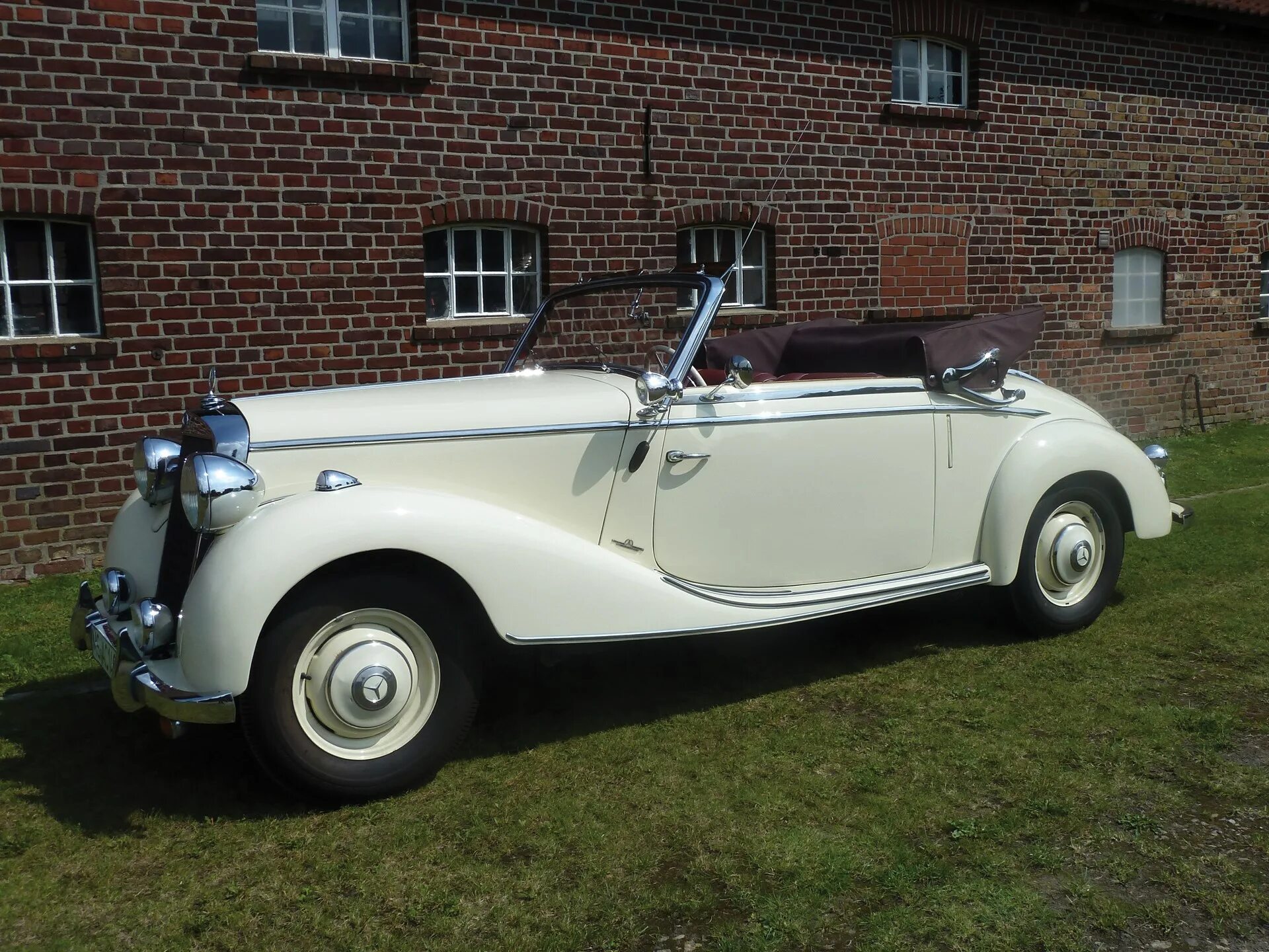 Mercedes benz 170s. Mercedes-Benz 170s Cabriolet. Mercedes Benz 170s Cabrio a. Mercedes 170s. Мерседес 1950 170s.