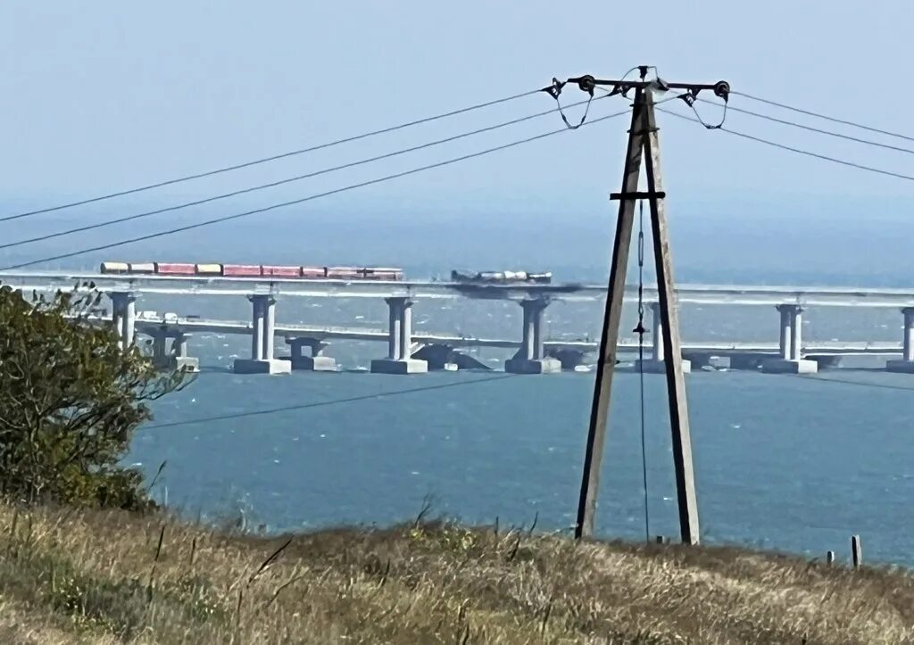 Движение поездов по крымскому мосту