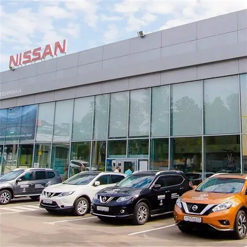 Корс групп новомосковск. Новомосковск дилерский центр Nissan КОРСГРУПП. Салон Ниссан в Новомосковске Тульской. Детский мир автосалон.