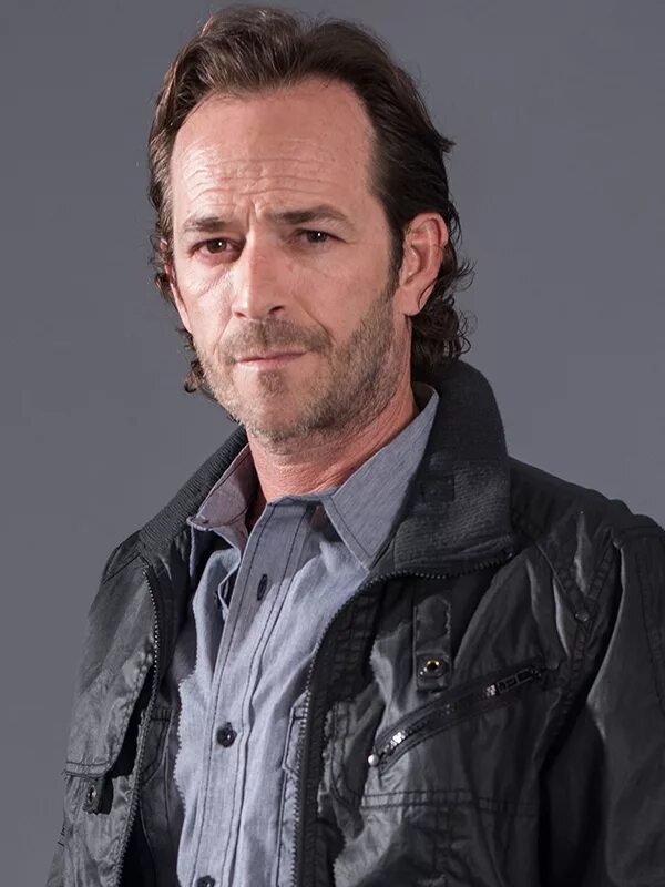 люк перри с женой. люк перри ривердейл. люк перри. люк перри. люк умирает.