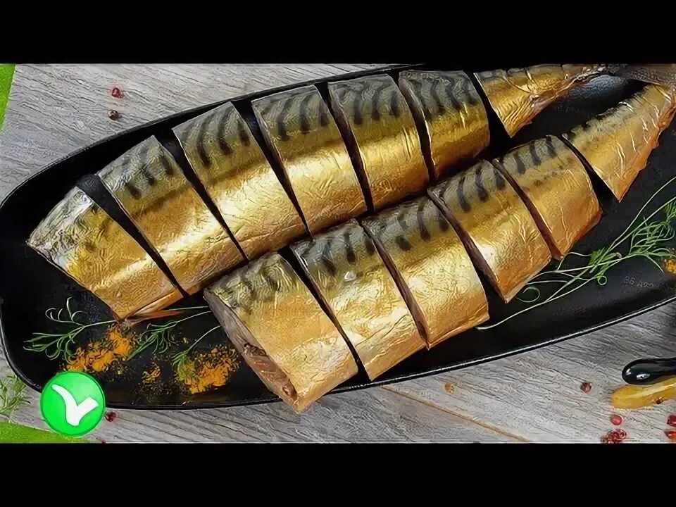 Скумбрия польза и вред. Копченая скумбрия польза и вред. Полугорячее копчение скумбрии. Скумбрия холодного копчения. Скумбрия копченая.