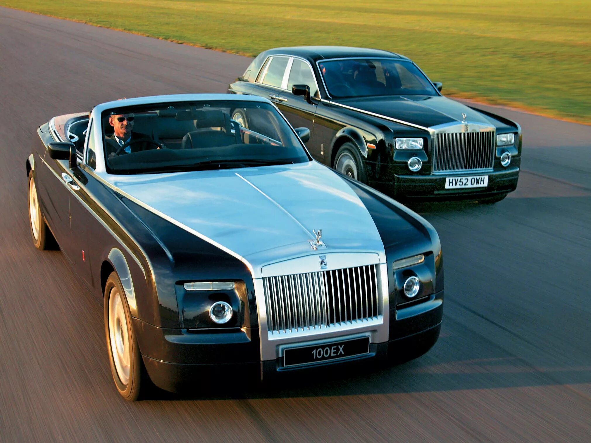 Two rolls. Rolls-Royce 100ex. Rolls Royce 100ex Centenary. Rolls-Royce 100ex Centenary 2004. Роллс-Ройс 100ex 2004.