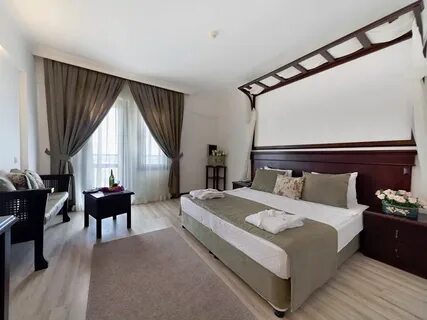Crystal hotel 4