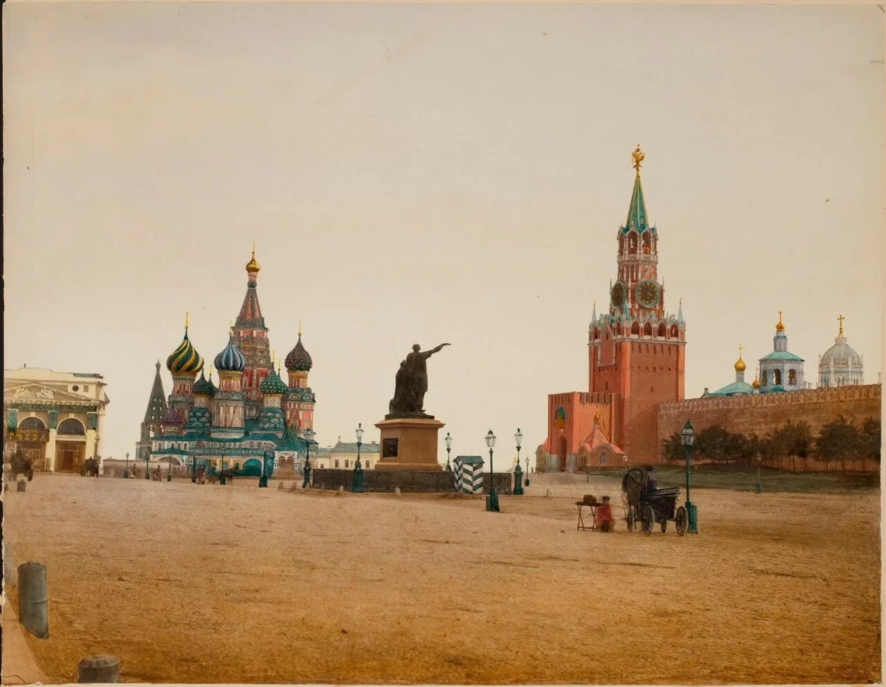 Восприятие москвы. Красная площадь 1870. Красная площадь Москва в 1905 года. Красная площадь 19 века Москва. Красная площадь до революции.