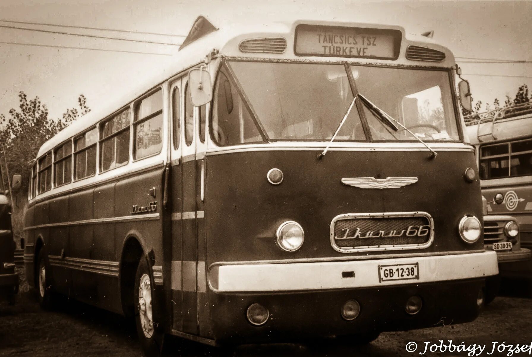 Автобус шестьдесят пятый