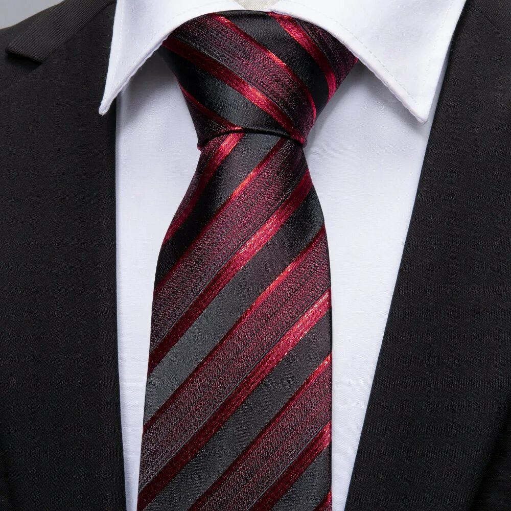 Галстук перевод. Галстук. Галстук мужской. Стильный галстук. Мужчина в галстуке.
