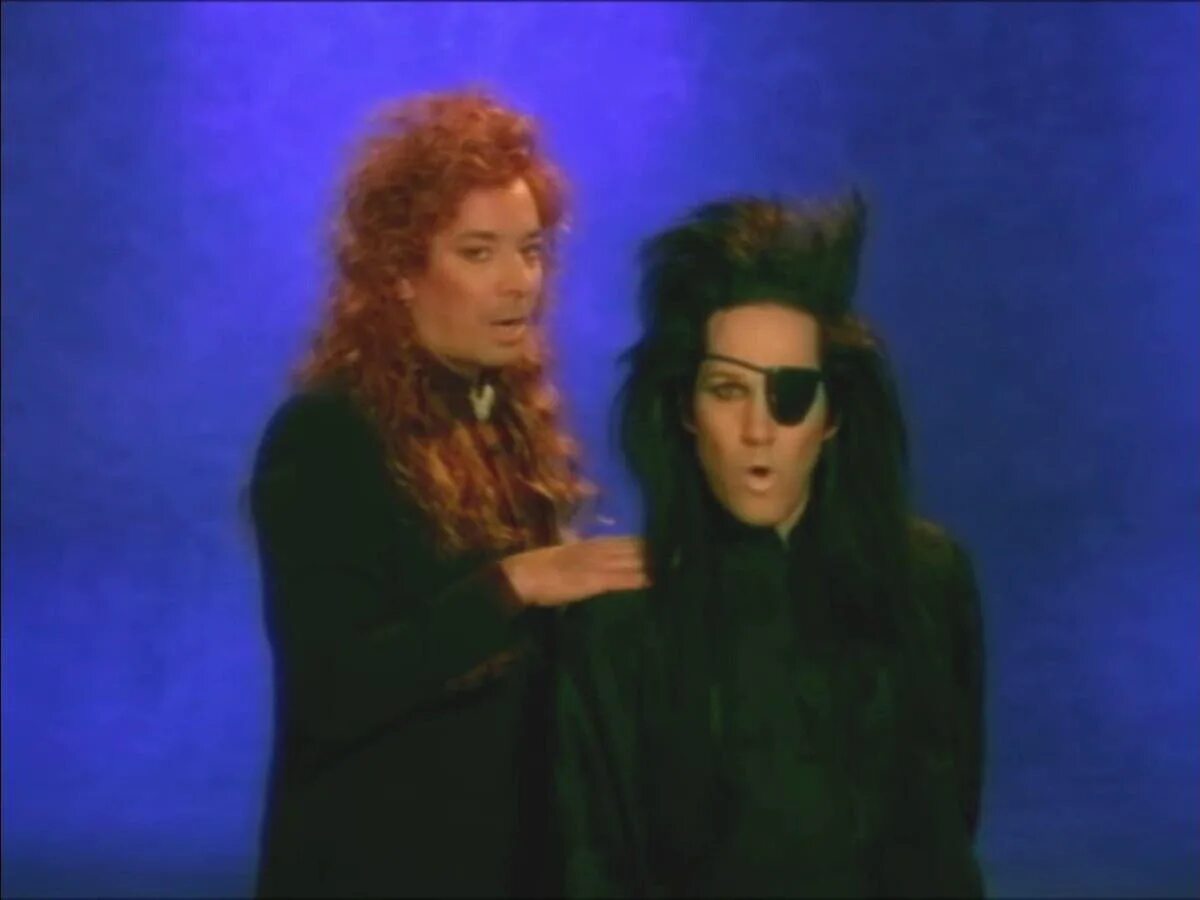 Dead or alive - you spin me round (like a record). You spin me round dead or alive элвин и бурундуки. You spin me round. You spin me round клип. You spin me round клип.