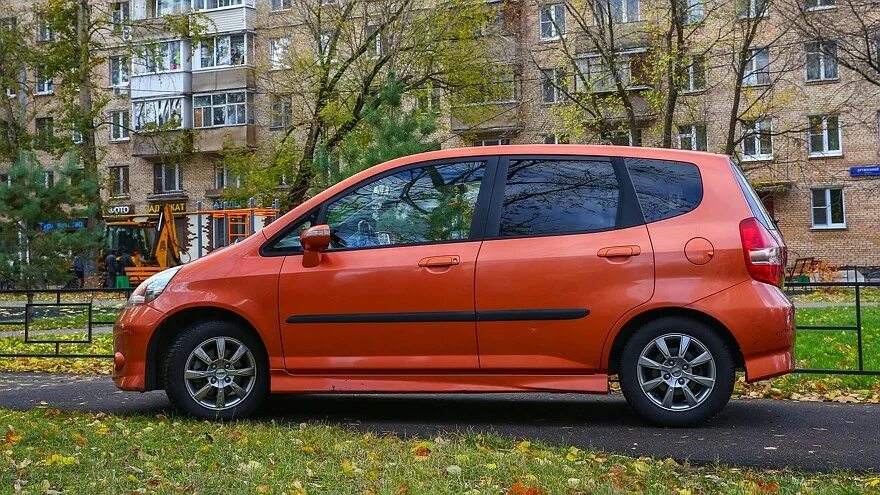 Каталог хонда фит. Хонда фит 2018г. Honda Fit Hatch 2012. Хонда фит праворульная. Хонда фит Хонда джаз.