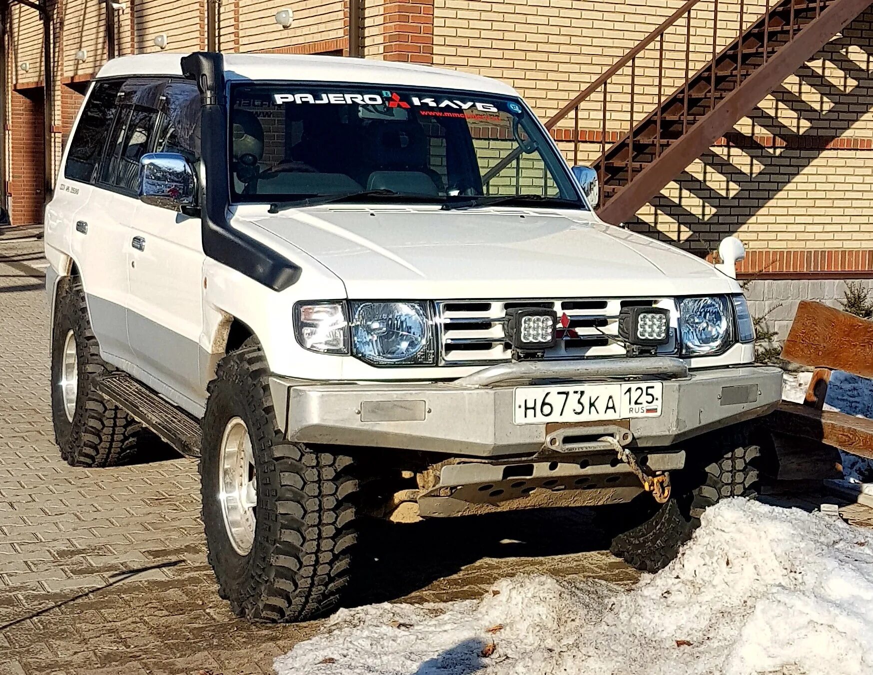 Митсубиси Паджеро 2. Mitsubishi Pajero (2g). Mitsubishi Pajero 1998 3.5. Падозеро 2.