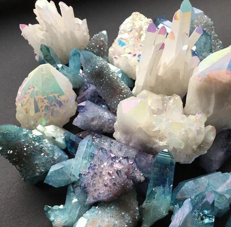 Kristall Minerals с120. Самоцветы минералы натуральные камни. Самоцветы камни Эстетика. Необычные минералы. Самоцветы снег