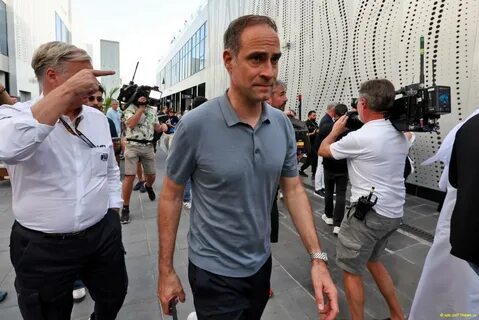 Оливер минцлафф