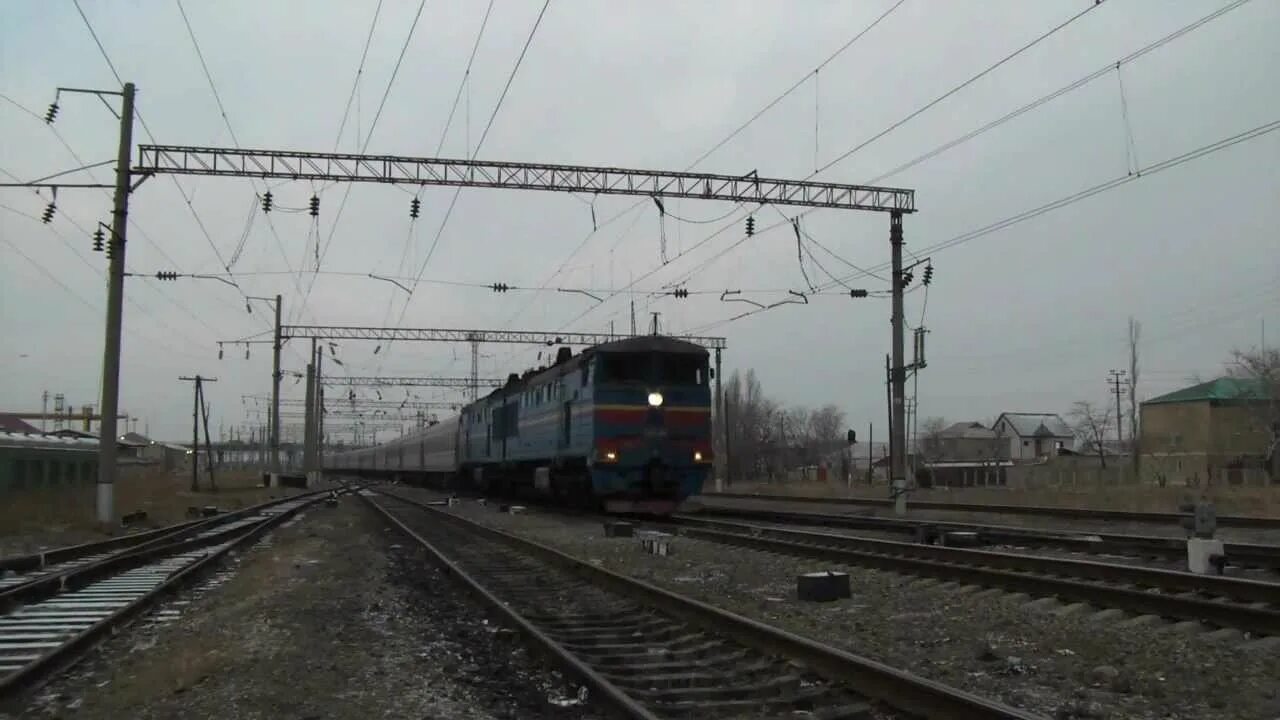 Санкт-петербург махачкала. Ржд санкт петербург махачкала. Эп1м-763. Ржд санкт петербург махачкала. Жд станция тосно.