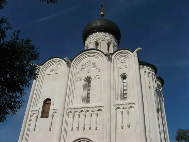 Покрова на нерли как добраться на машине. Храм покрова богородицы на нерли. суздаль храм покрова на нерли. фасад церкви покрова на реке нерли. храм покрова на нерли год.