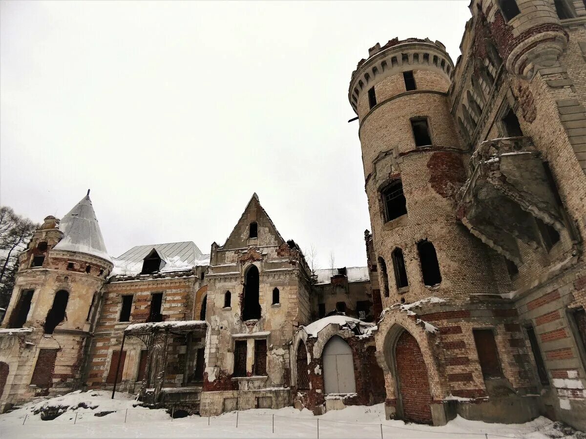 Усадьба Храповицкого в Муромцево. Дом Храповицкого Муромцево. Каретник усадьба Храповицкого. Муромцево усадьба Храповицкого 2019 Омская область.