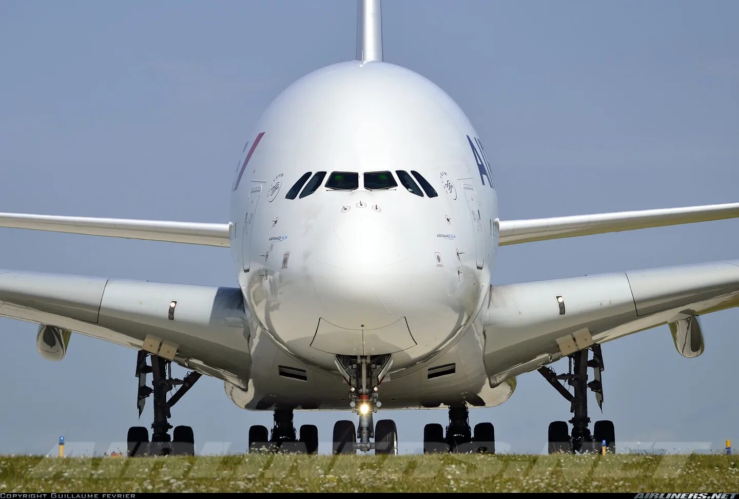 Airbus a 380. Эйрбас 380. Самолёт Аирбас а380. Airbus a380 фото.