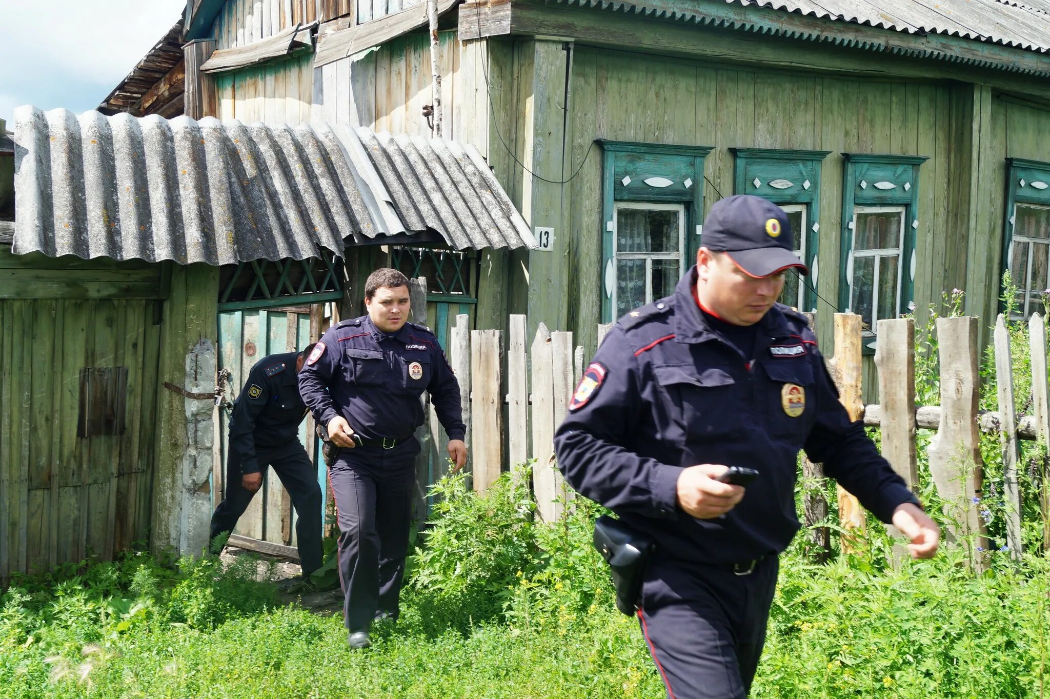 Участковый в деревне. Участковый в селе. Деревенский Участковый. Проблемы участковых