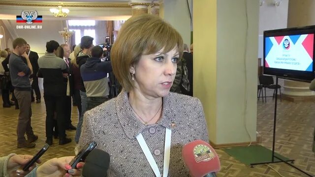 Днр соц. Министр труда и социальной политики днр лариса толстыкина. Толстыкина татьяна васильевна. Днр соц. Минтруда днр.