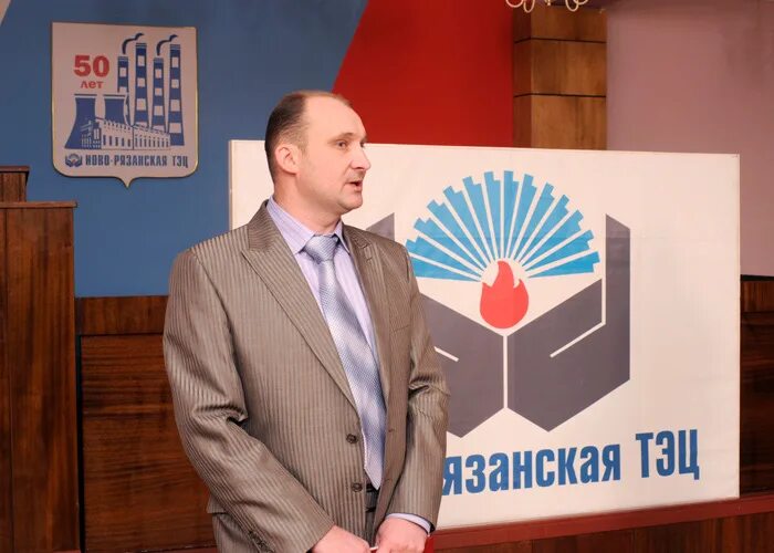 Тэк и жкх рязанской. Министр жкх рязанской области. тэк и жкх рязанской области. министр тэк и жкх рязанской области устинов. тэк жкх рязань пожалостина.