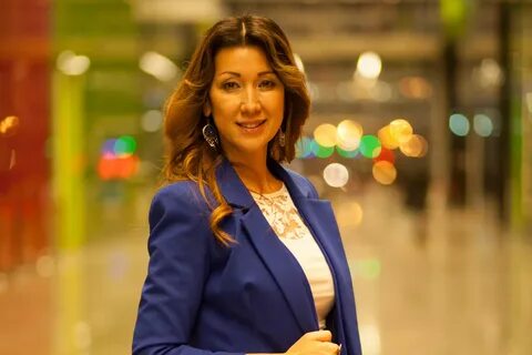 Ведущая казахстана