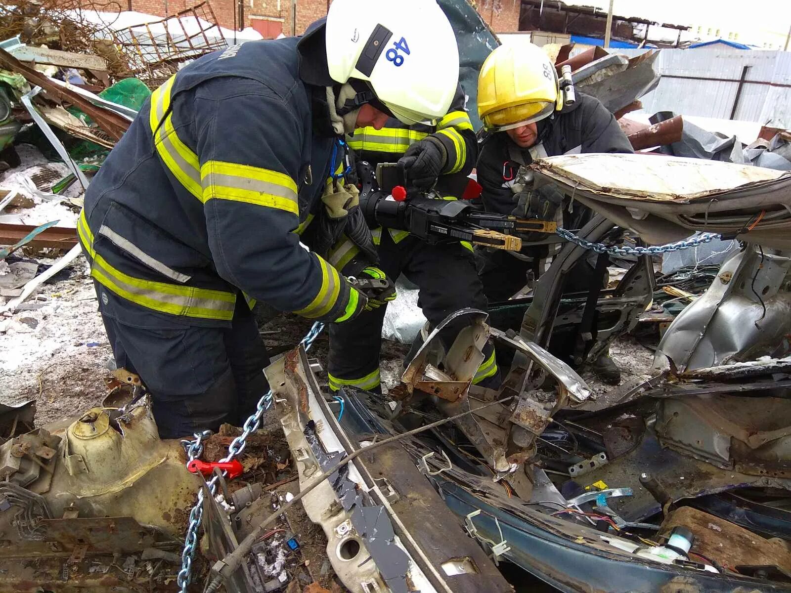 Служба спасения поливаного. Спасательная служба поливаного. Спасатель служба спасения архангельск. Служба спасения архангельск. Пожар фото.