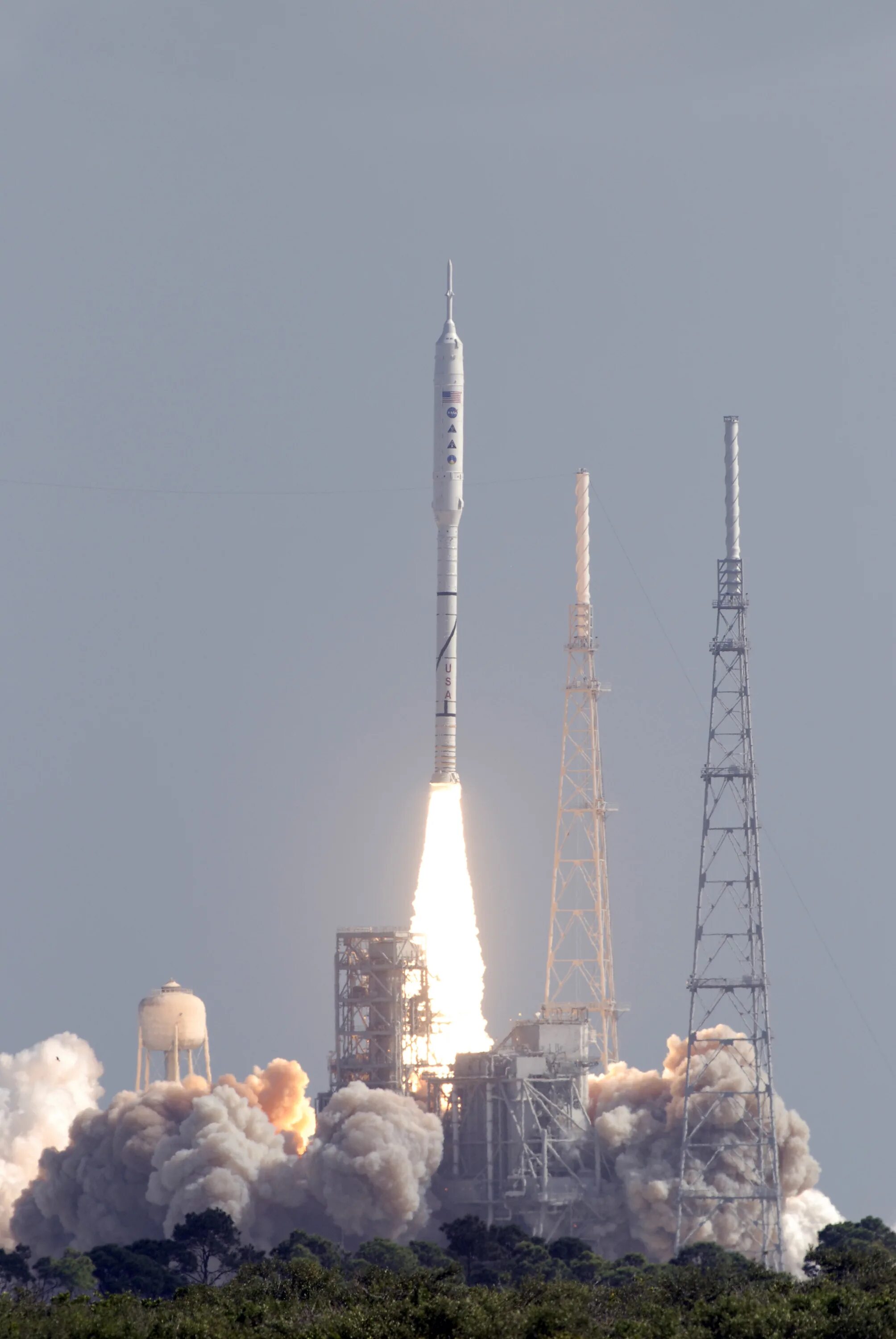 Ares 1 16. Арес 12 ракета. РН Арес 1. Арес-1 ракета-носитель. Испытательная ракета.