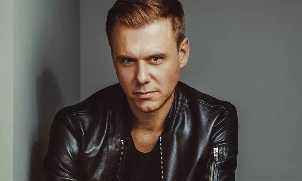 Армин ван бюрен диджей. Армин ван бюрен 2021. Диджей armin van buuren. Армин ван бюрен лучшие. Армин ван бюрен фото.