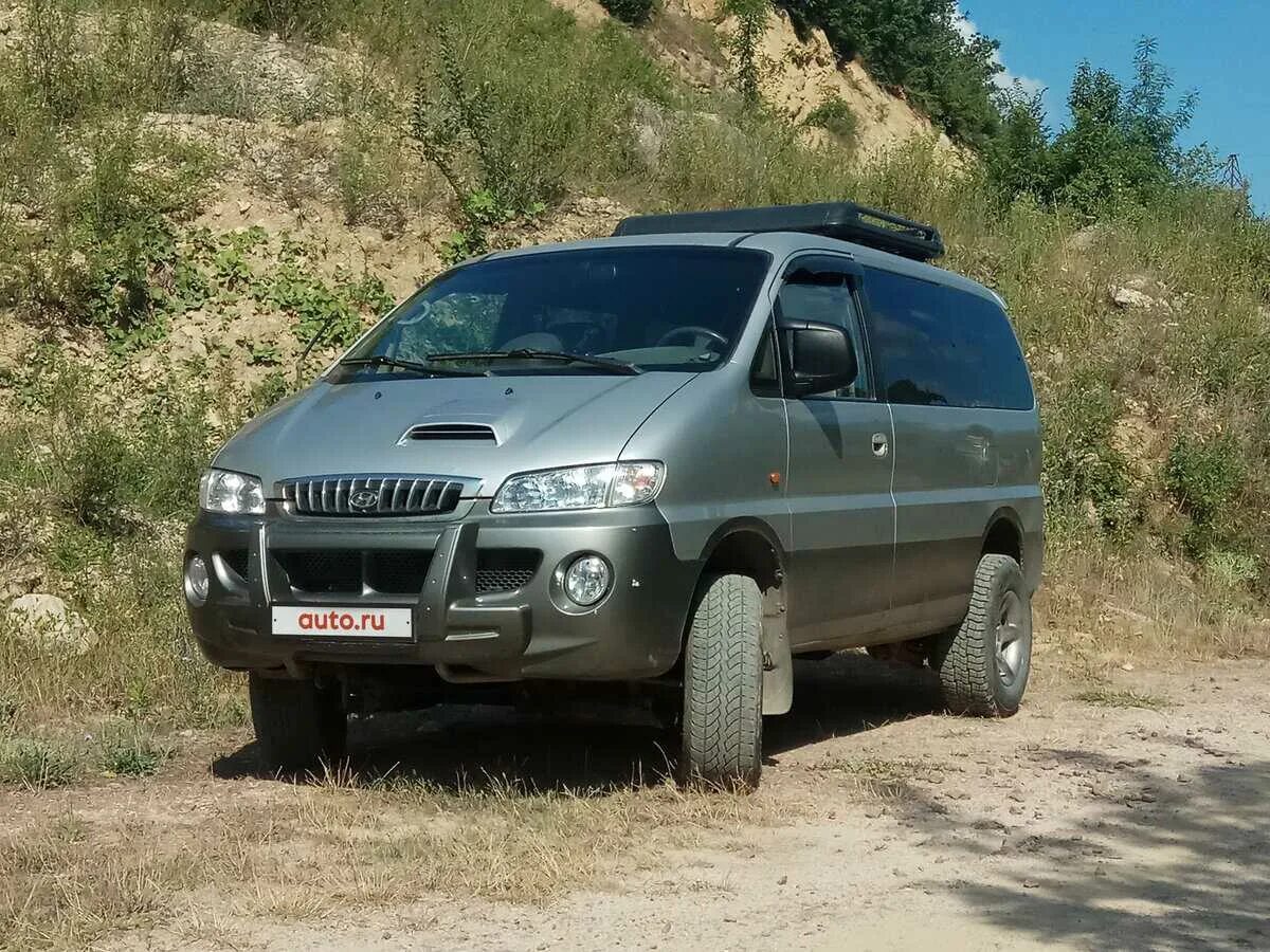 Тойота дизель полный привод. Hyundai Starex 4wd 2002. Hyundai Starex 2003 4wd. Хендай Старекс полноприводный. Hyundai h1 2007 4 WD.