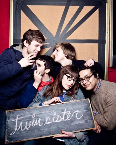 Twin sister meet the frownies remix