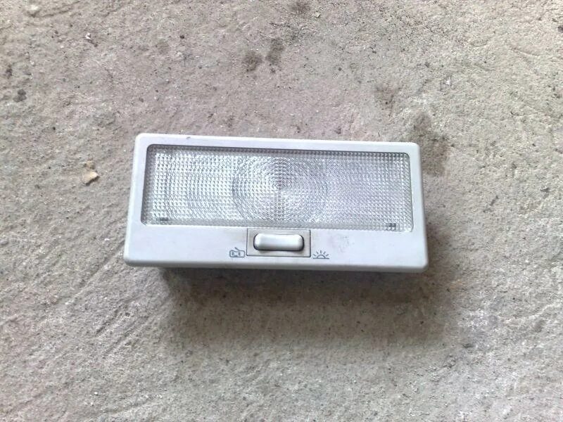 Габаритные огни т4 фольксваген. Патрон габарит фольксваген т4 артикул. Патрон габаритной лампы фольксваген т4. Задний стоп т4 фольксваген. Задние диодные фонари фольксваген т4.