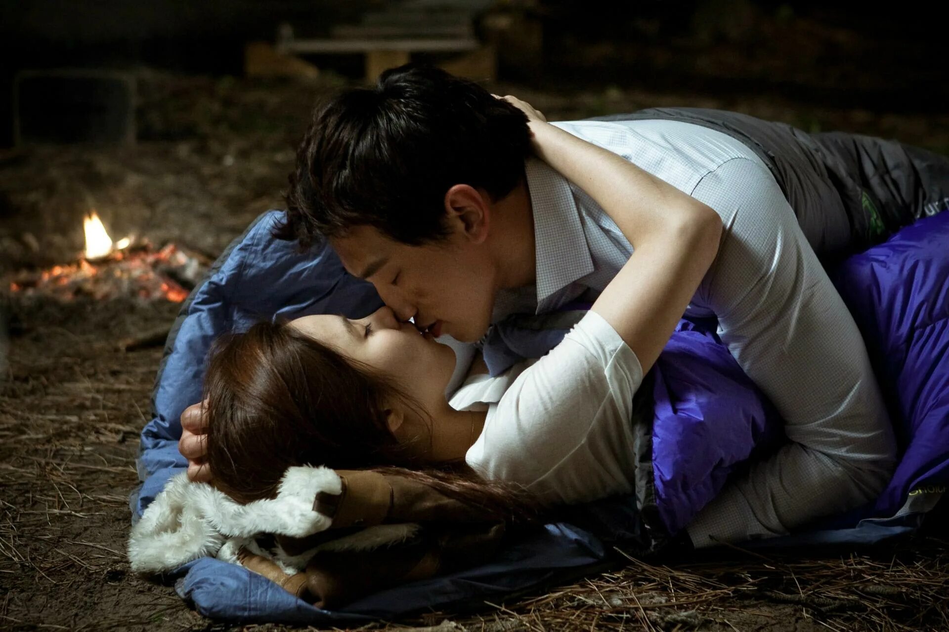 Южнокорейские дорамы это. Дворец дорама поцелуй. Кореан драма поцелуй. Дорама Kiss Scene. Мидас дорама поцелуй.