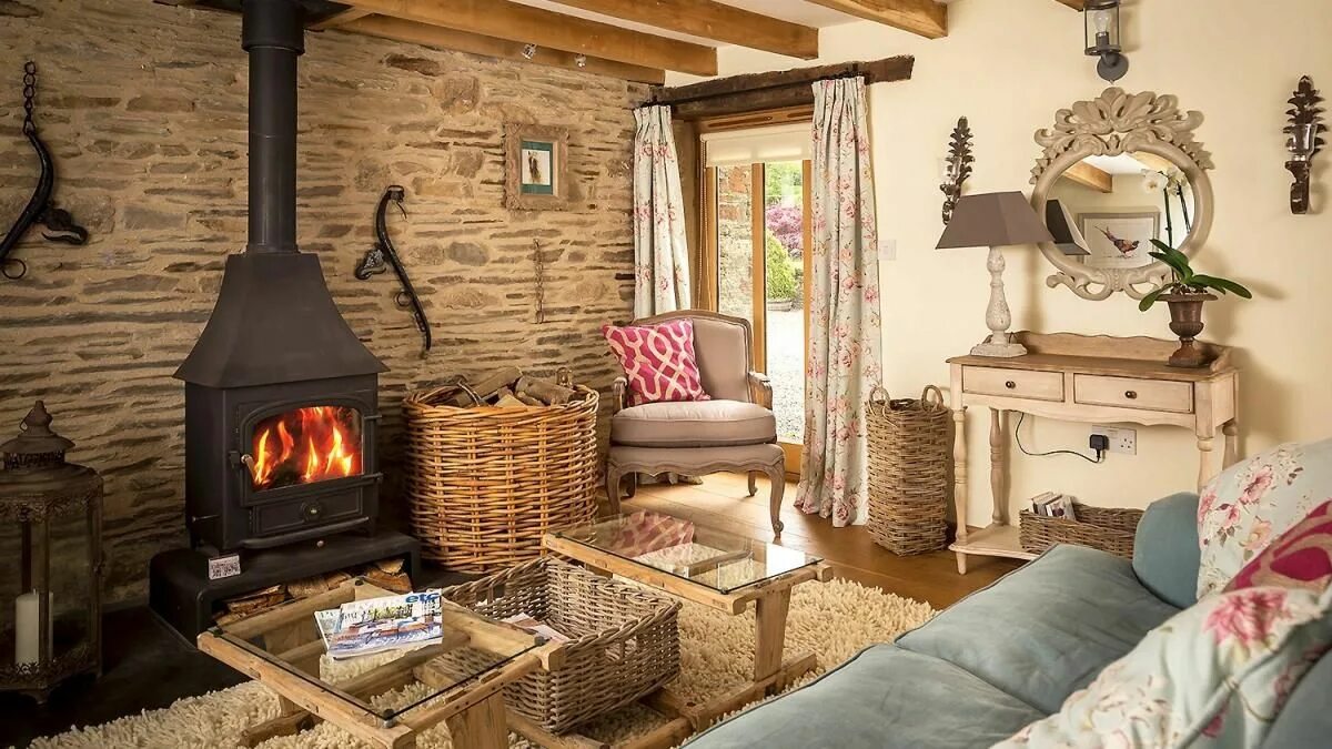 Интерьер гостиной в стиле кантри с фото Farm house living room, Hospital interio