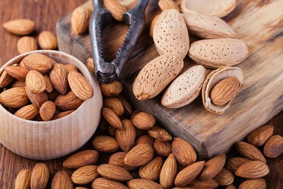 Бадем. Миндаль Almond. Бодом миндаль орех. Миндаль неочищенный. Миндаль Узбекистанский.