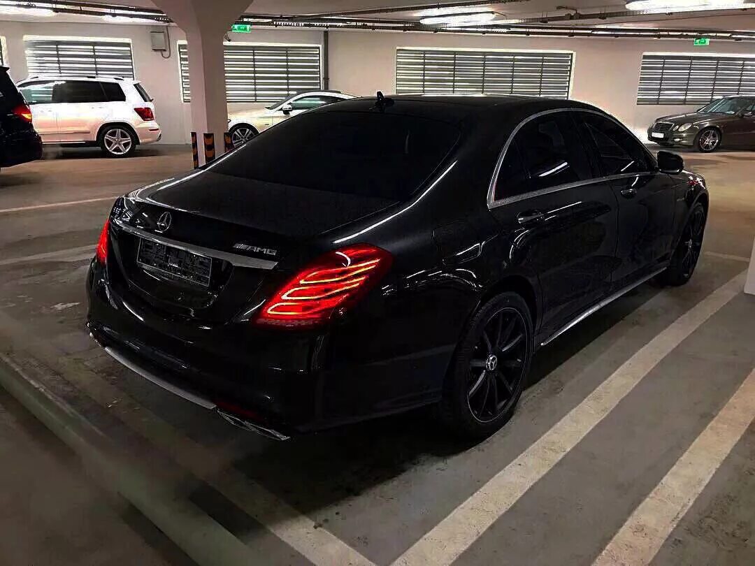 Черная 63. Мерседес 222 s65 AMG черный. Mercedes Benz s63 AMG w222. Мерседес s222 63 AMG. Мерседес 222 АМГ 63.